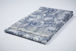 S-3. Collection Australia Acabado Sebelino Estampada Sara. Mantas Ezcaray